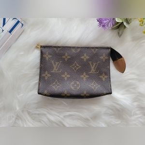 SOLD Louis Vuitton Monogram Toiletry Toilette 15 Pouch
